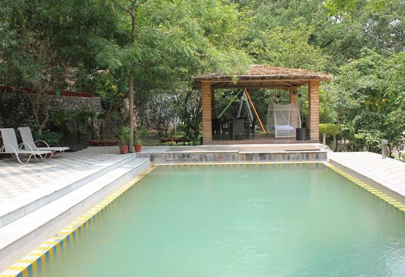 Namami Ganges Resort 1