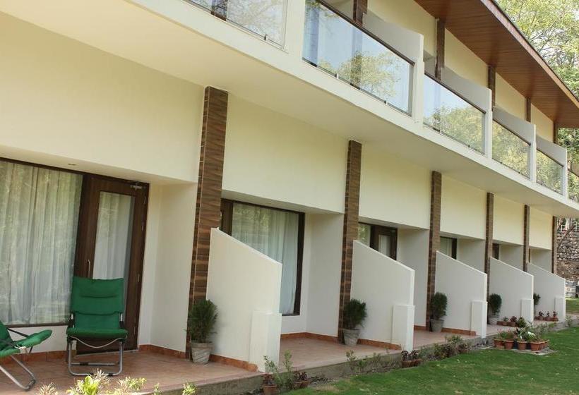 Namami Ganges Resort 12