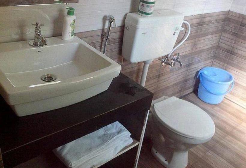 Bed and Breakfast Pahadi House Kanatal 9