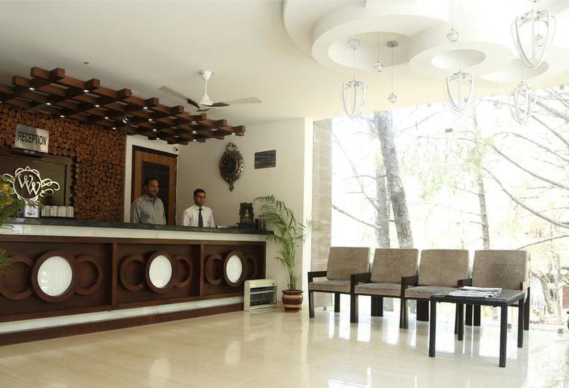 Hotel Whispering Winds 6