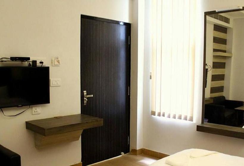 Hotel Ssj International 3