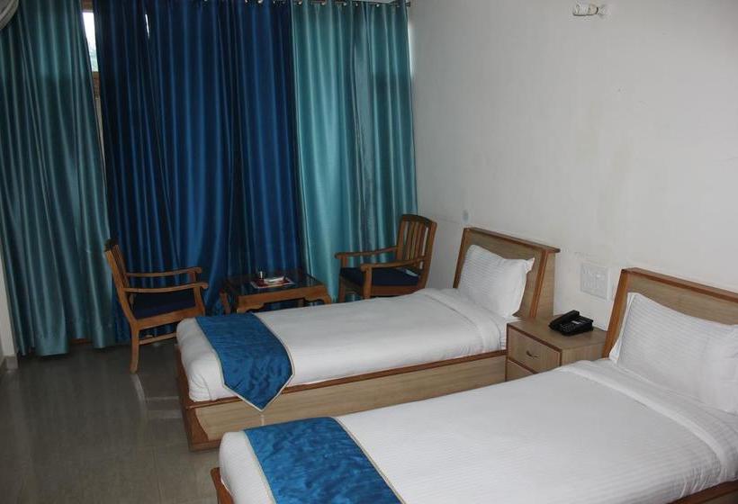 Hotel Chandermukhi Resorts 8