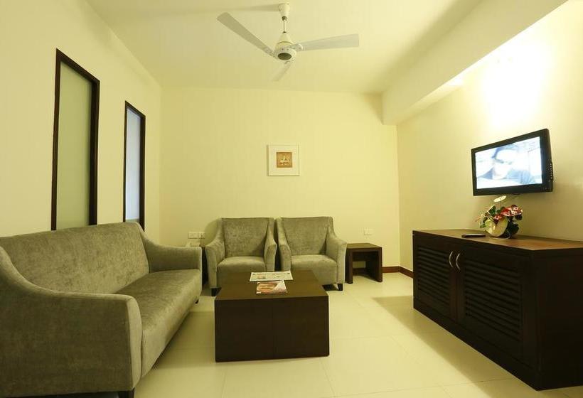 Hotel Moonlit Regency 12