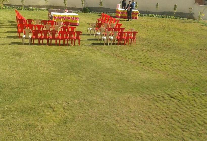 Hotel Jmk International 4