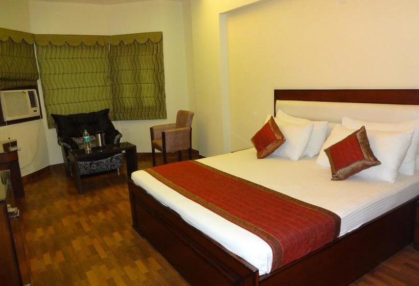 Hotel Shimla Resorts 11