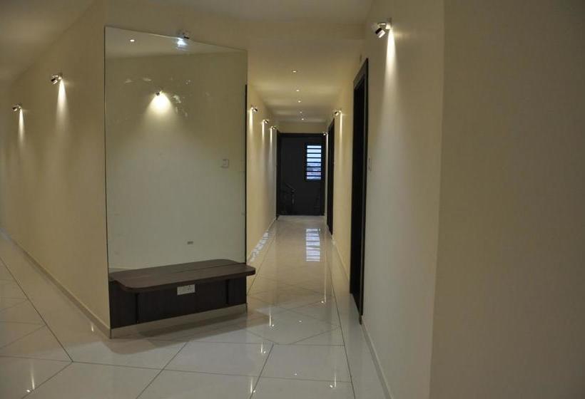 Shivdhara Hotel & Residence Rajkot