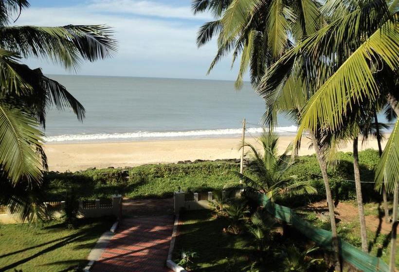 Club 7 Beach Resort 1