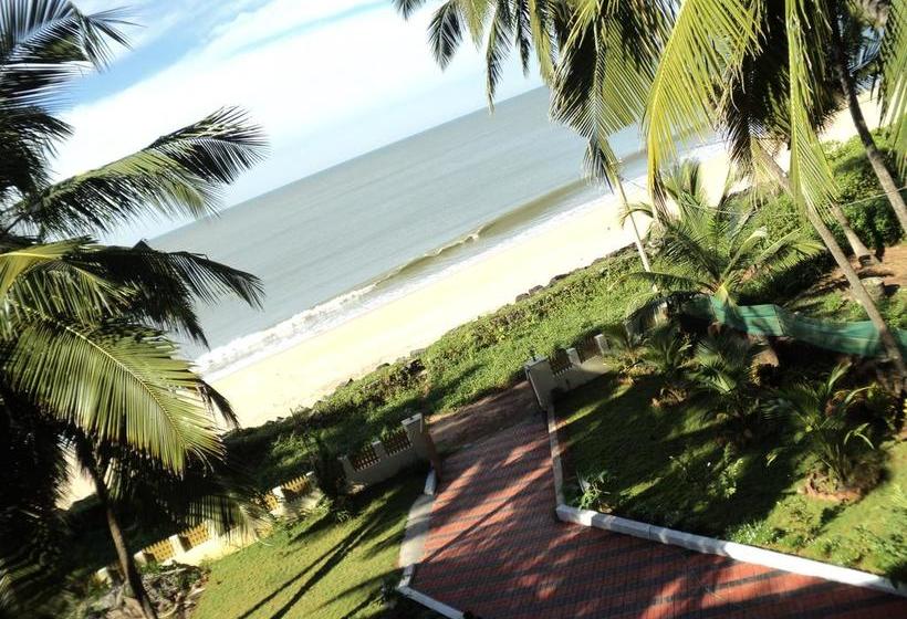 Club 7 Beach Resort 4