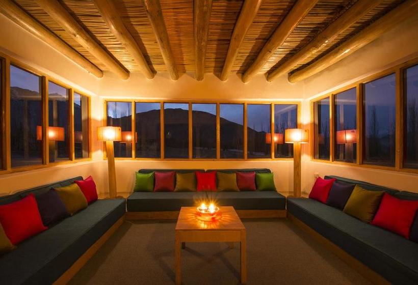 Hotel Woodyvu Stok House 6