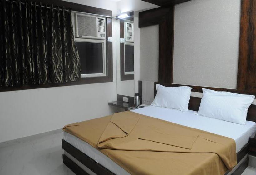 Hotel Sri Balaji Residency 13