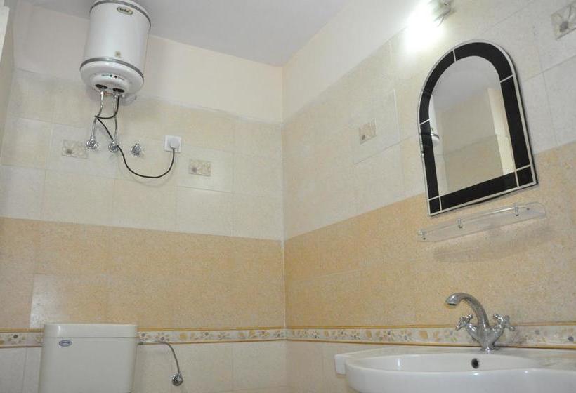 Hotel Classic Inn 12