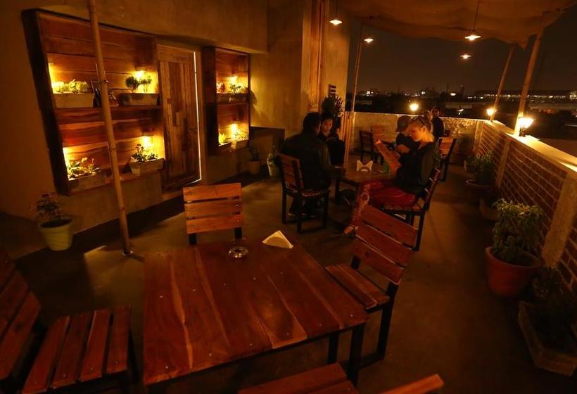 Hotel Classic Inn 13