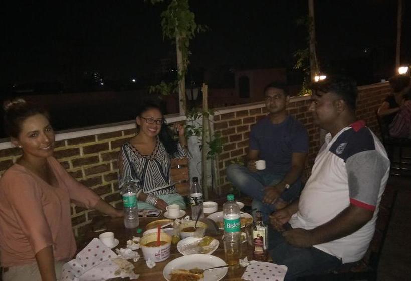 Hotel Classic Inn 19