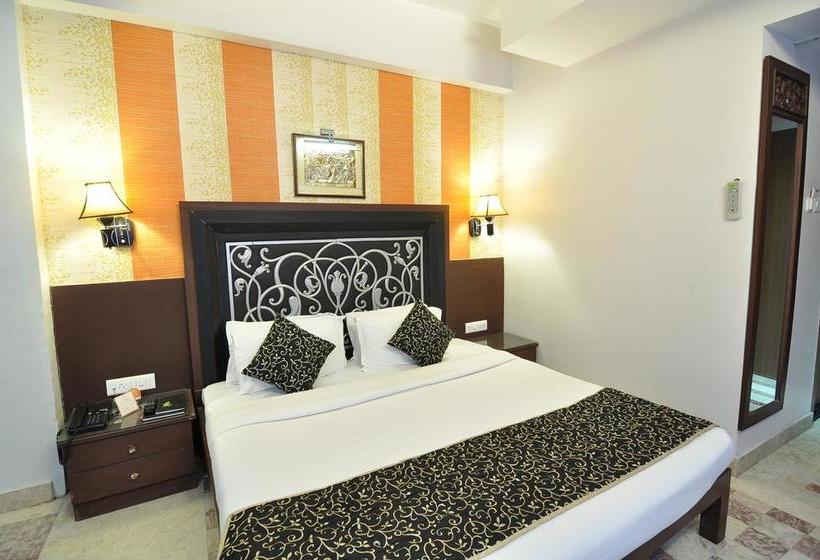 Hotel Venkatesh International 20