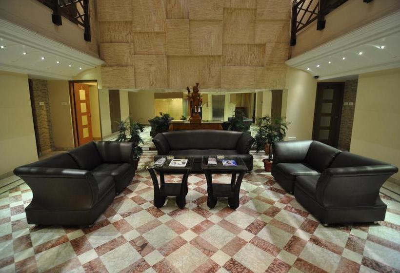 Hotel Venkatesh International 8