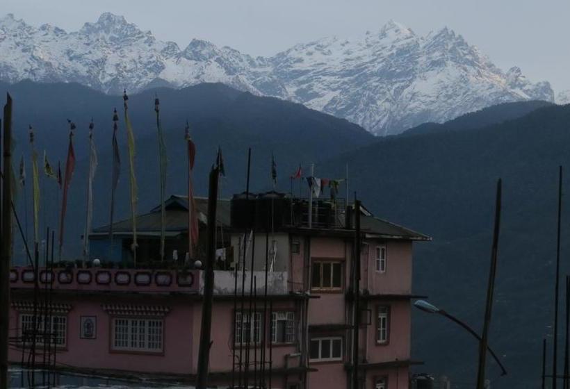 Hotel The Panorama 14