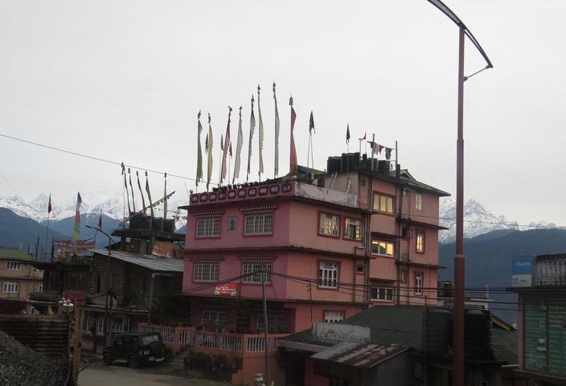 Hotel The Panorama 18