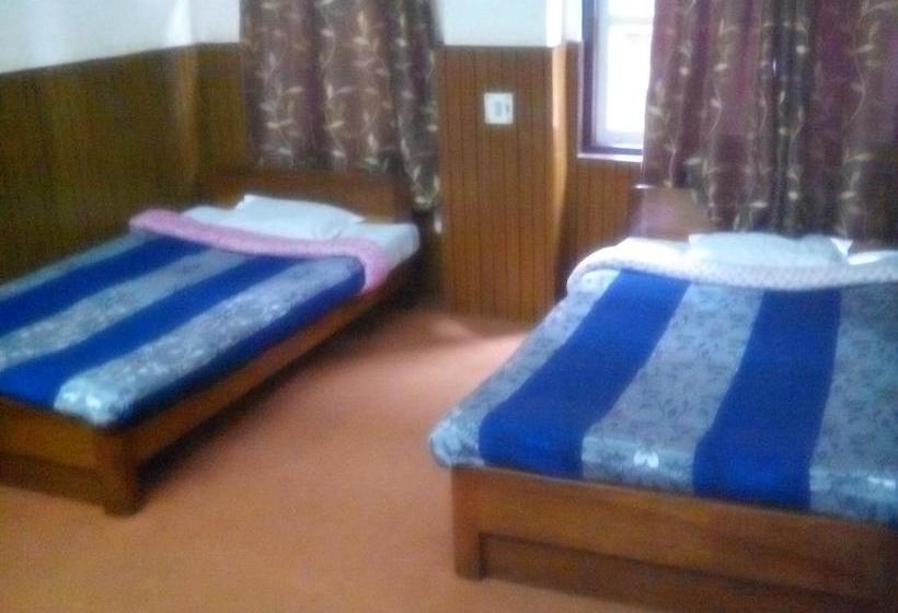 Hotel The Panorama 6