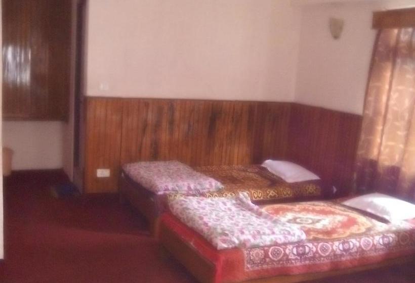 Hotel The Panorama 7