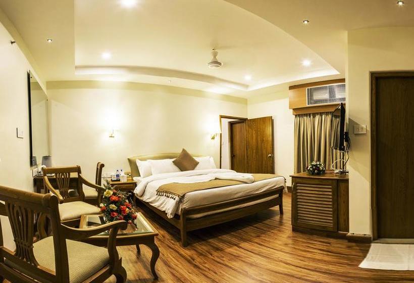 Hill Palace Hotel & Spa 1