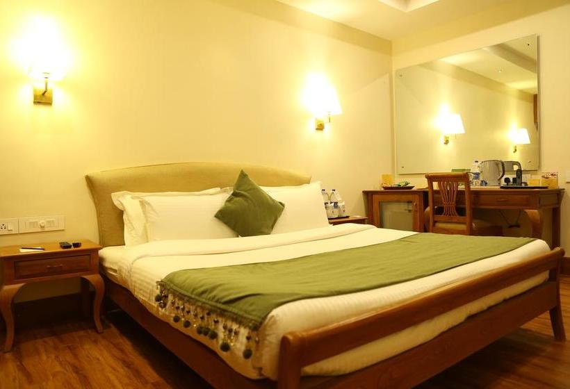 Hill Palace Hotel & Spa 20