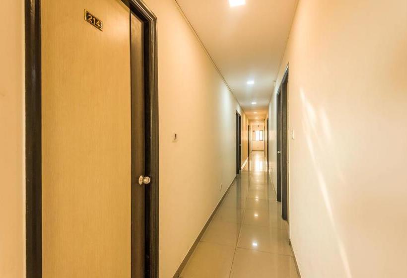 Hotel Minerva Residency 18