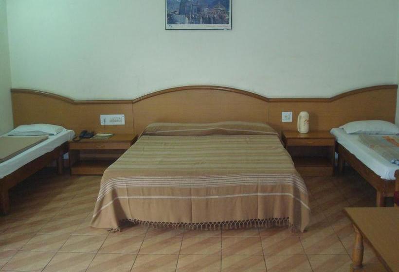 Hotel Siddharth Paradise 12