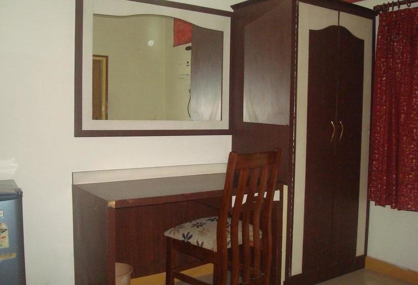 Hotel Siddharth Paradise 18