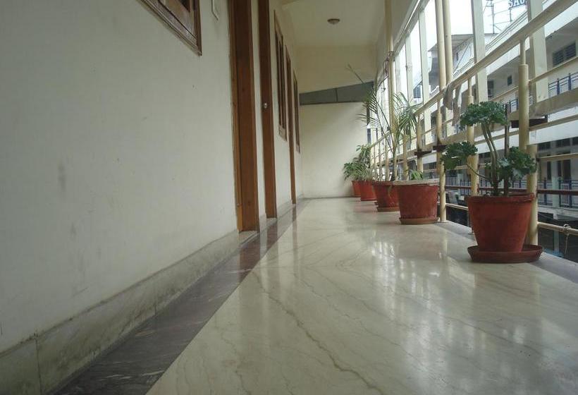 Hotel Siddharth Paradise 6