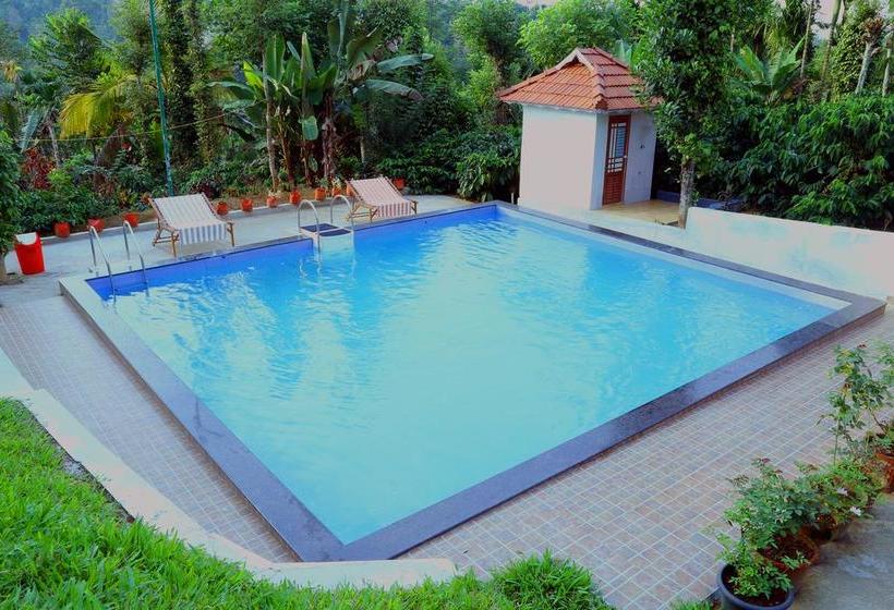 Karapuzha Lakeshore Resort 1