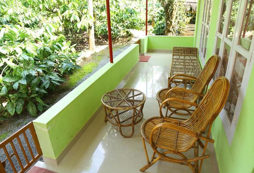 Karapuzha Lakeshore Resort 5