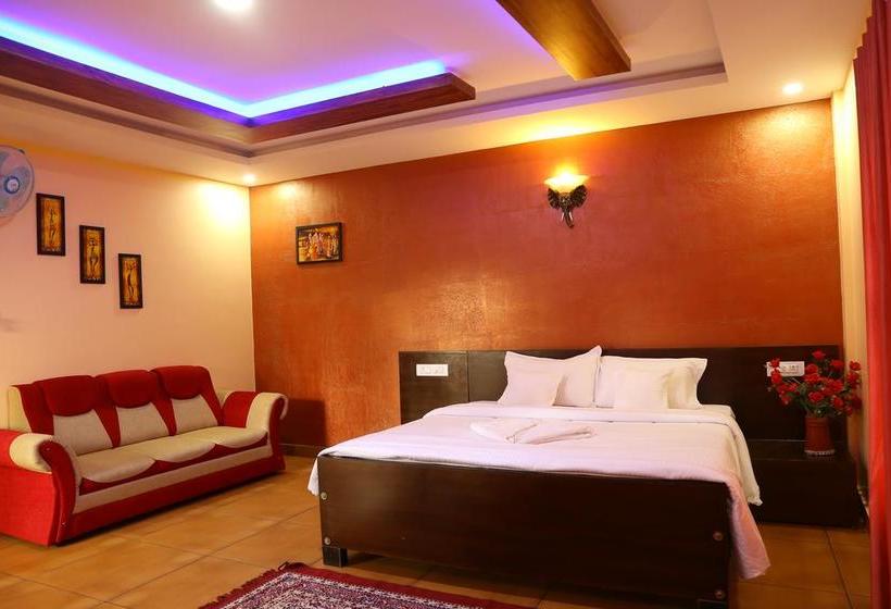 Karapuzha Lakeshore Resort 6