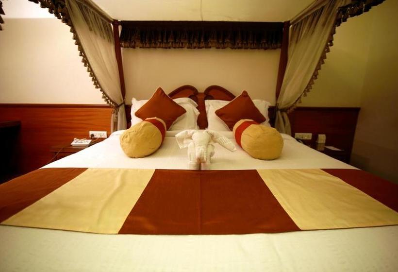 Hotel Cenneys Gateway 4