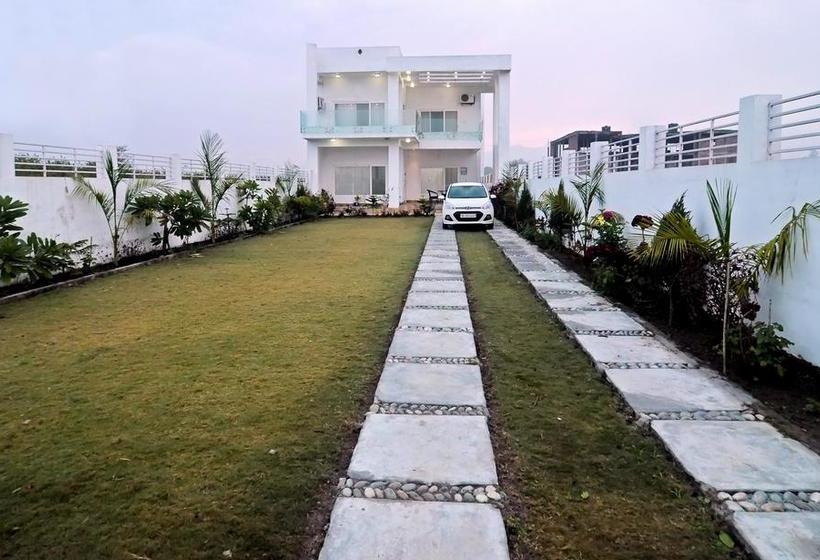 Bed and Breakfast Divinity Commune Rishikesh