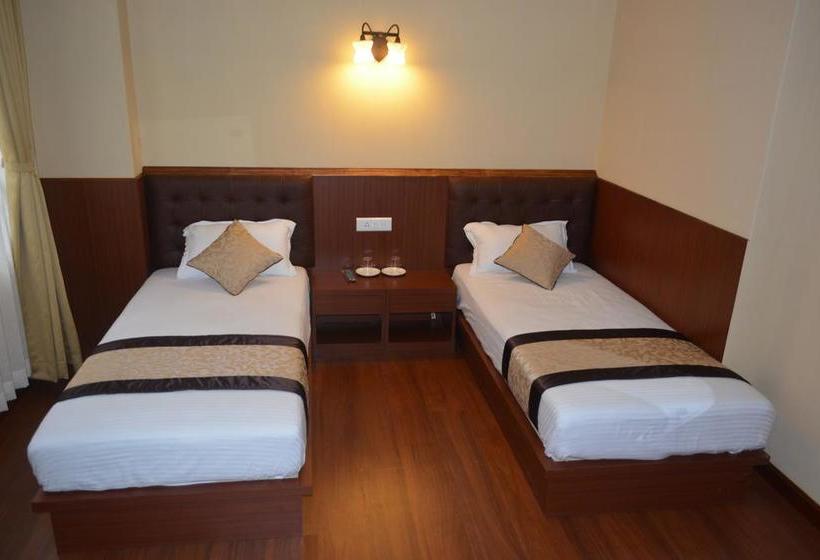 Hotel Juniper Residency 1