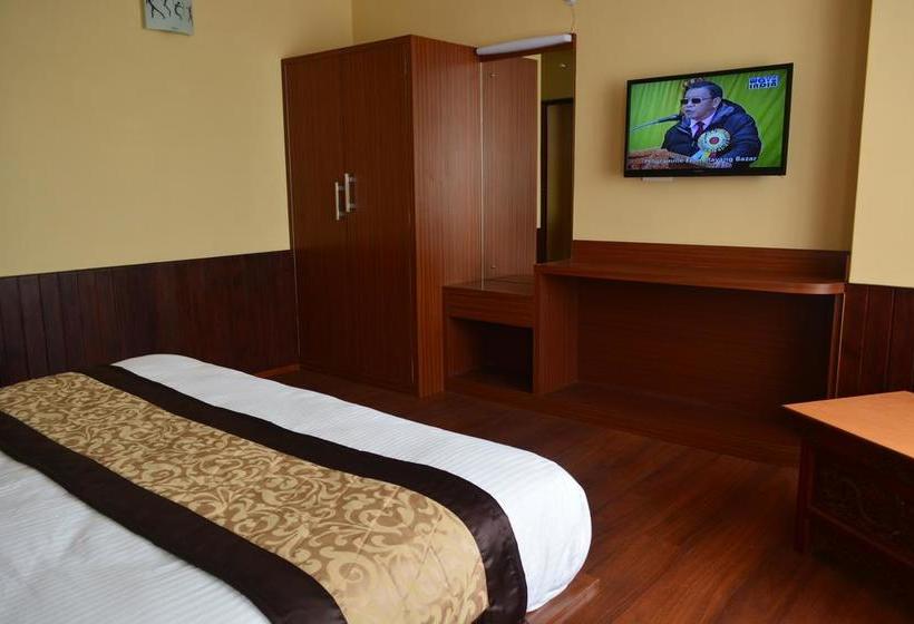 Hotel Juniper Residency 12