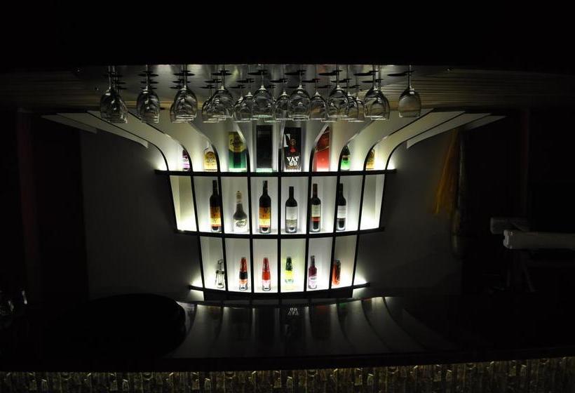 Hotel Juniper Residency 16