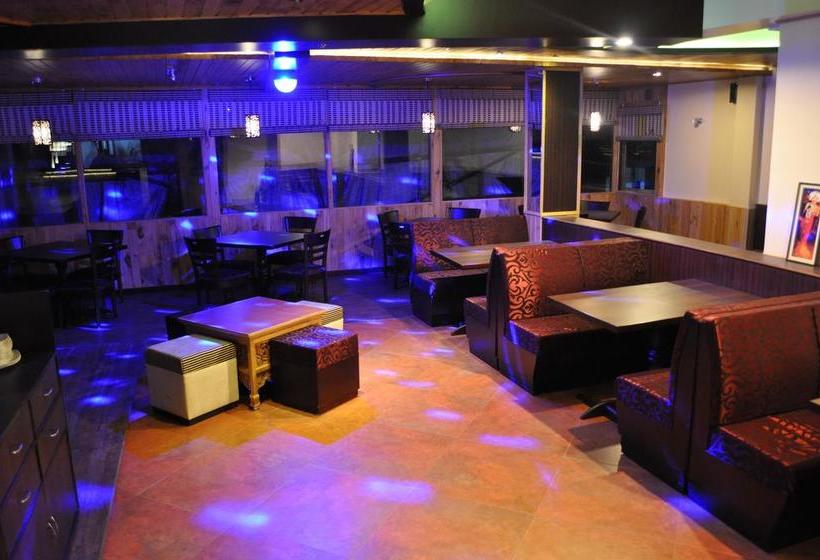 Hotel Juniper Residency 3