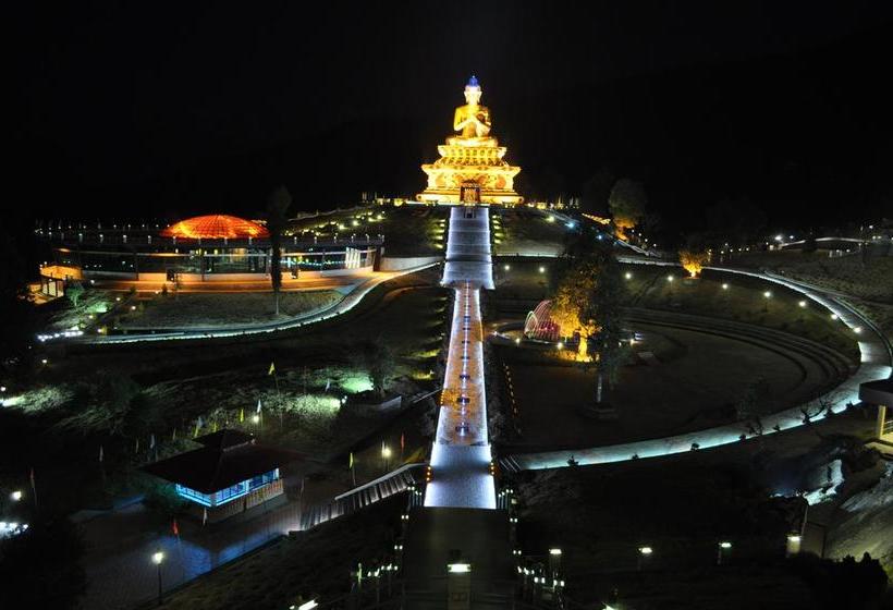 Hotel Juniper Residency 8