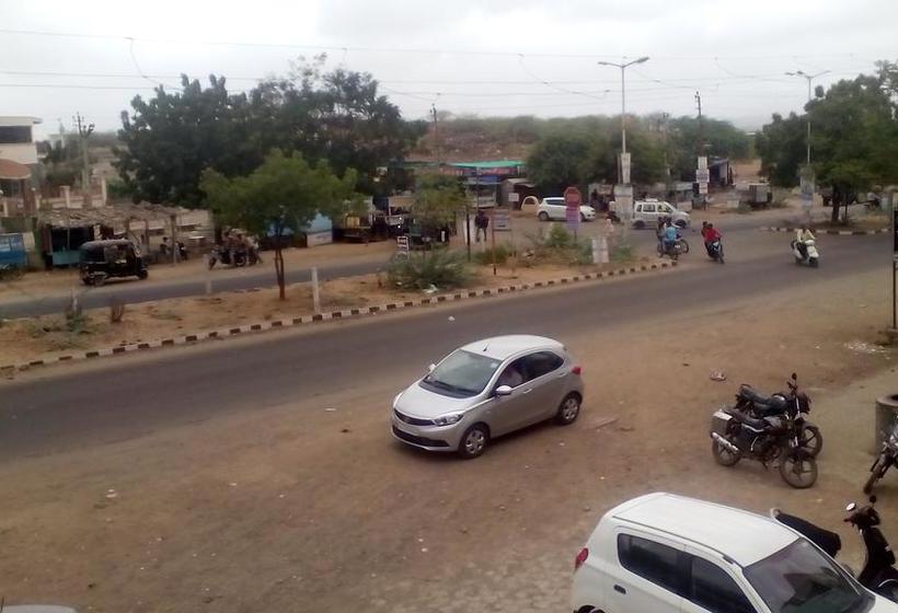 Hotel Divya Jyot Residency 11