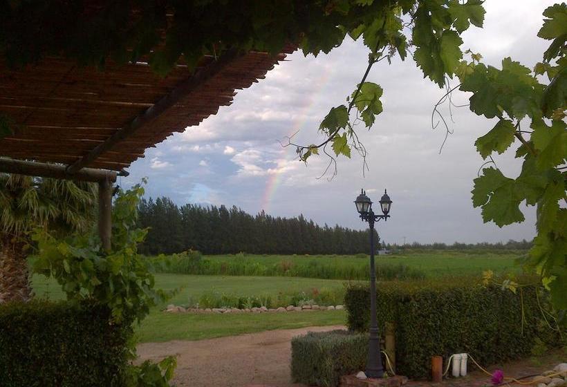 Fish Eagles Lodge B&b 8