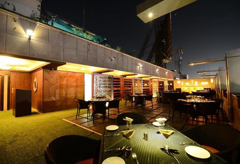 Hotel Citrus Indore 15