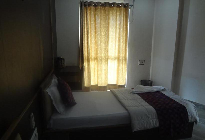 Hotel Tulsi 10