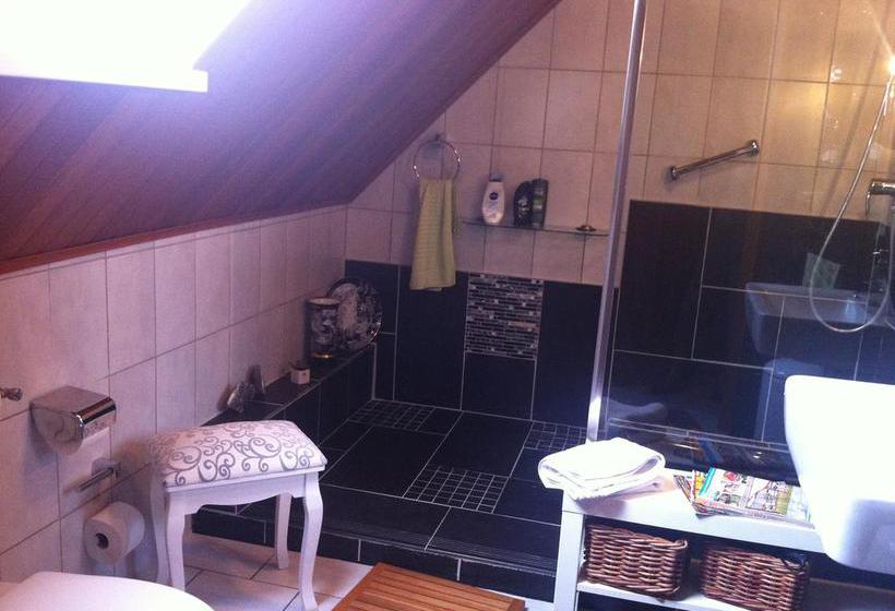 B & B Alleehof Bockhorn 10