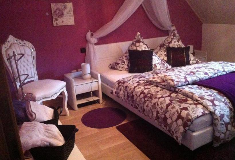 B & B Alleehof Bockhorn 9