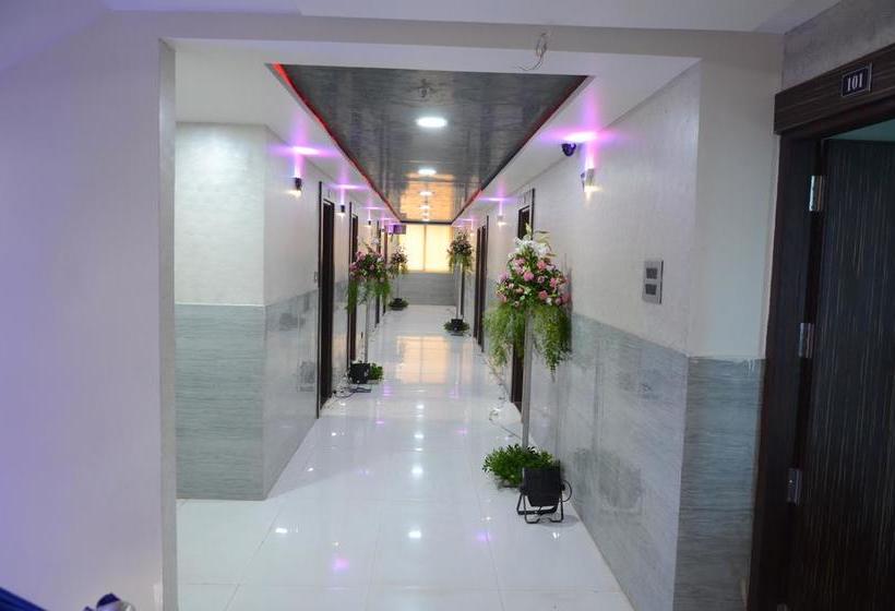 Hotel Kohinoor Plaza 10