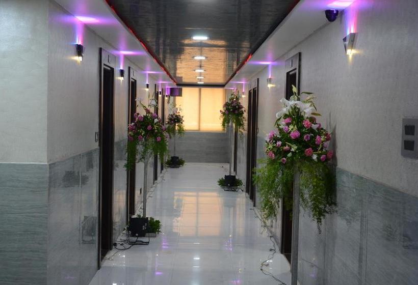 Hotel Kohinoor Plaza 14