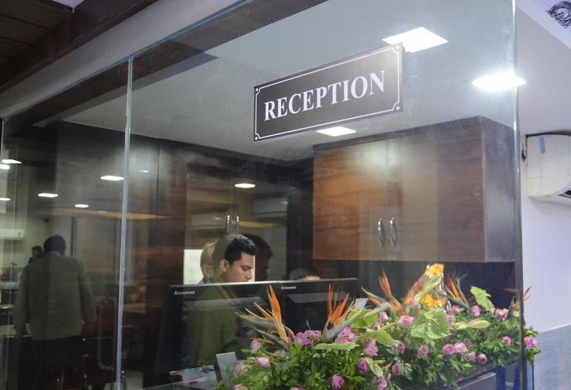 Hotel Kohinoor Plaza 18