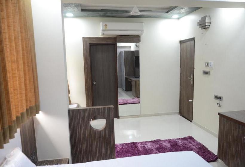 Hotel Kohinoor Plaza 2