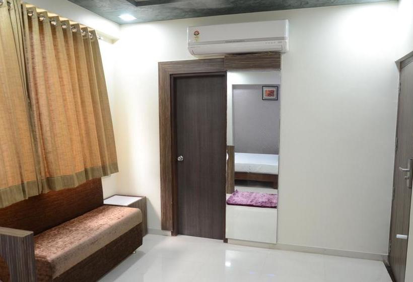 Hotel Kohinoor Plaza 9